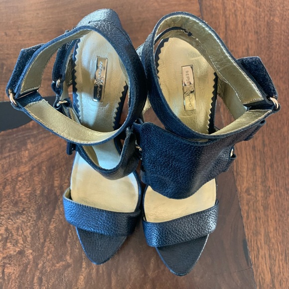 Report Signature Randolph Black Heels - Picture 7 of 9